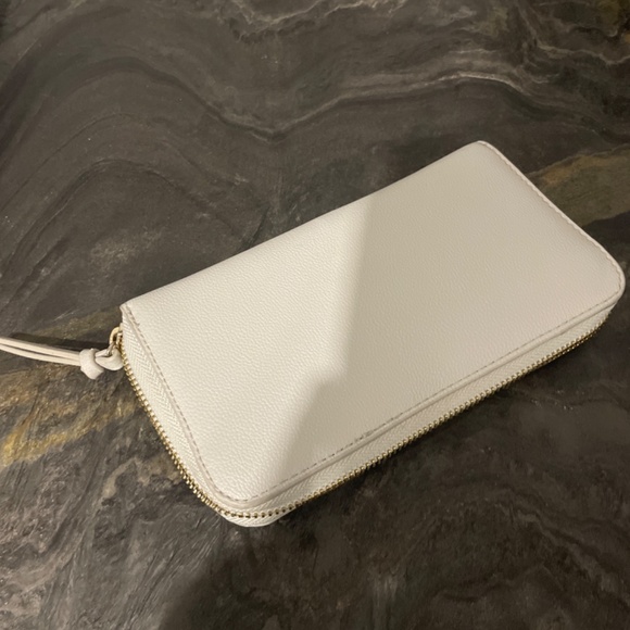 Wallet - Picture 5 of 7